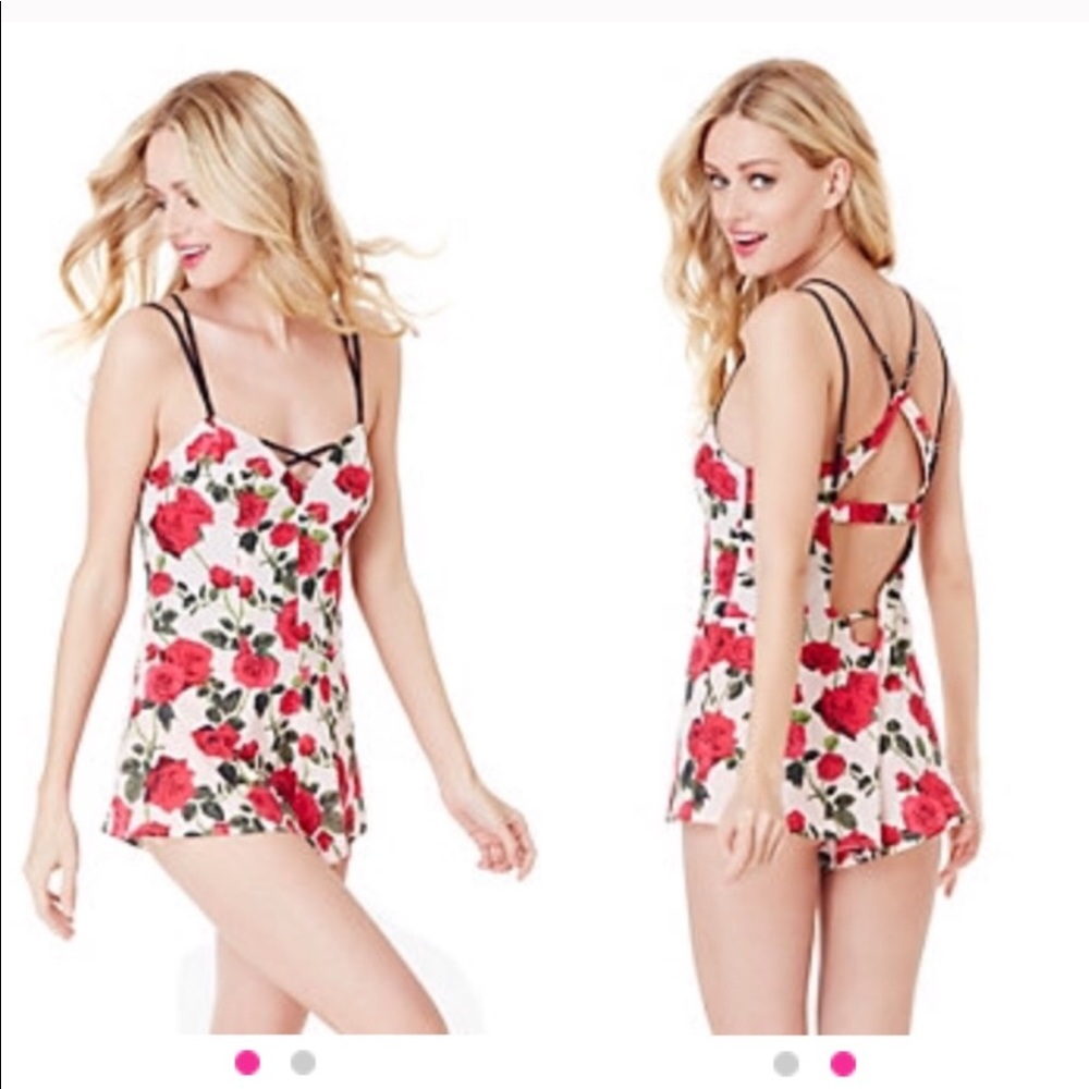 Betsy Johnson rose bud teddy 🚨 weekend sale